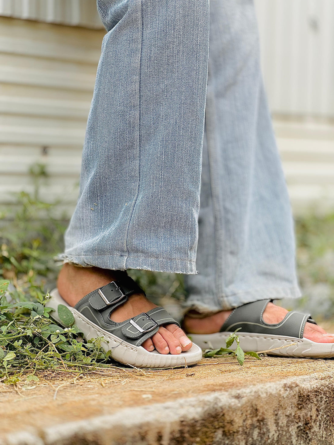 IMPORTED SANDALS