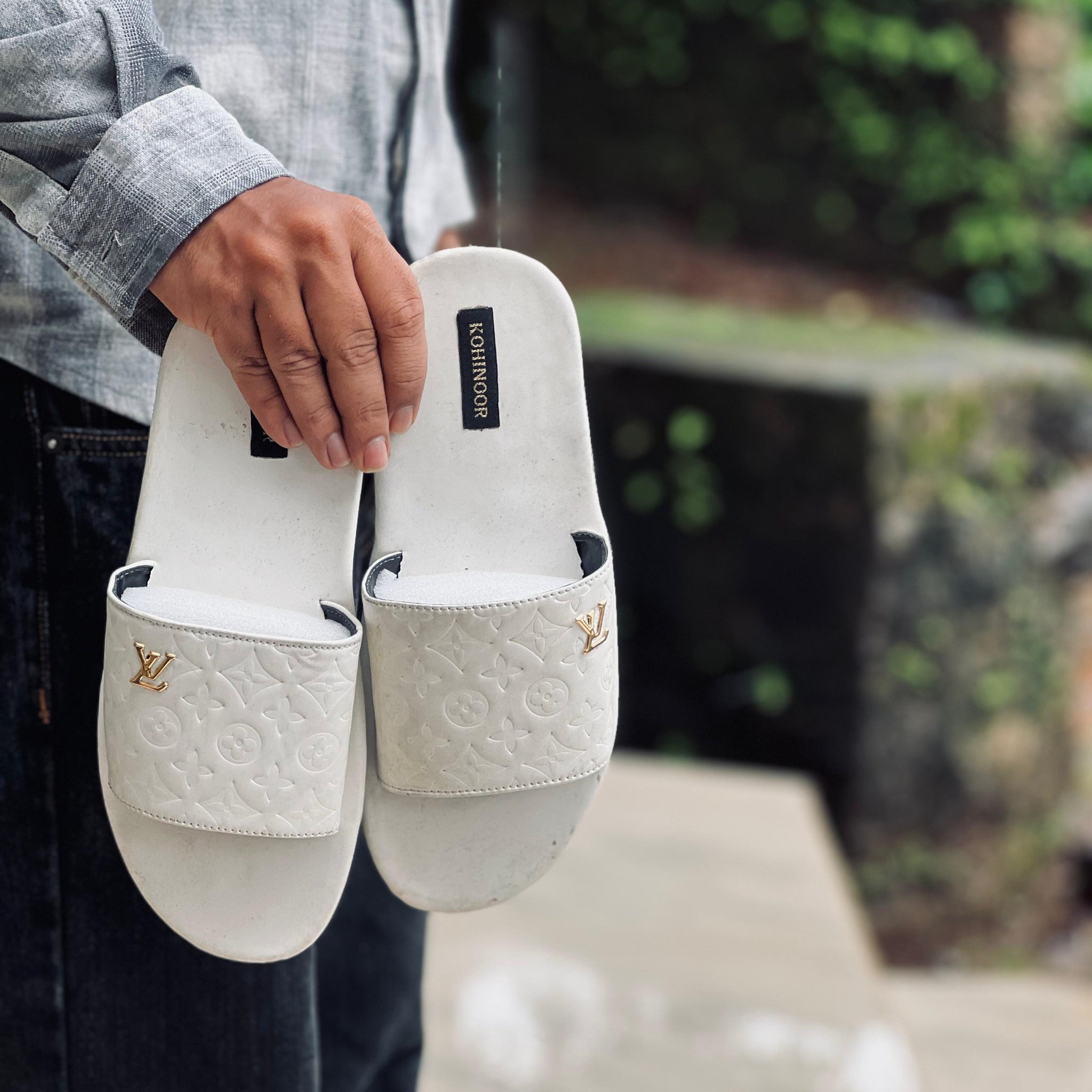 LV slides